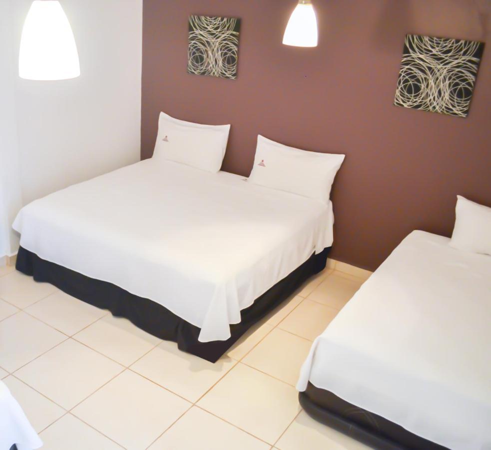 Hotel Paraiso Inn Tehuacán Buitenkant foto